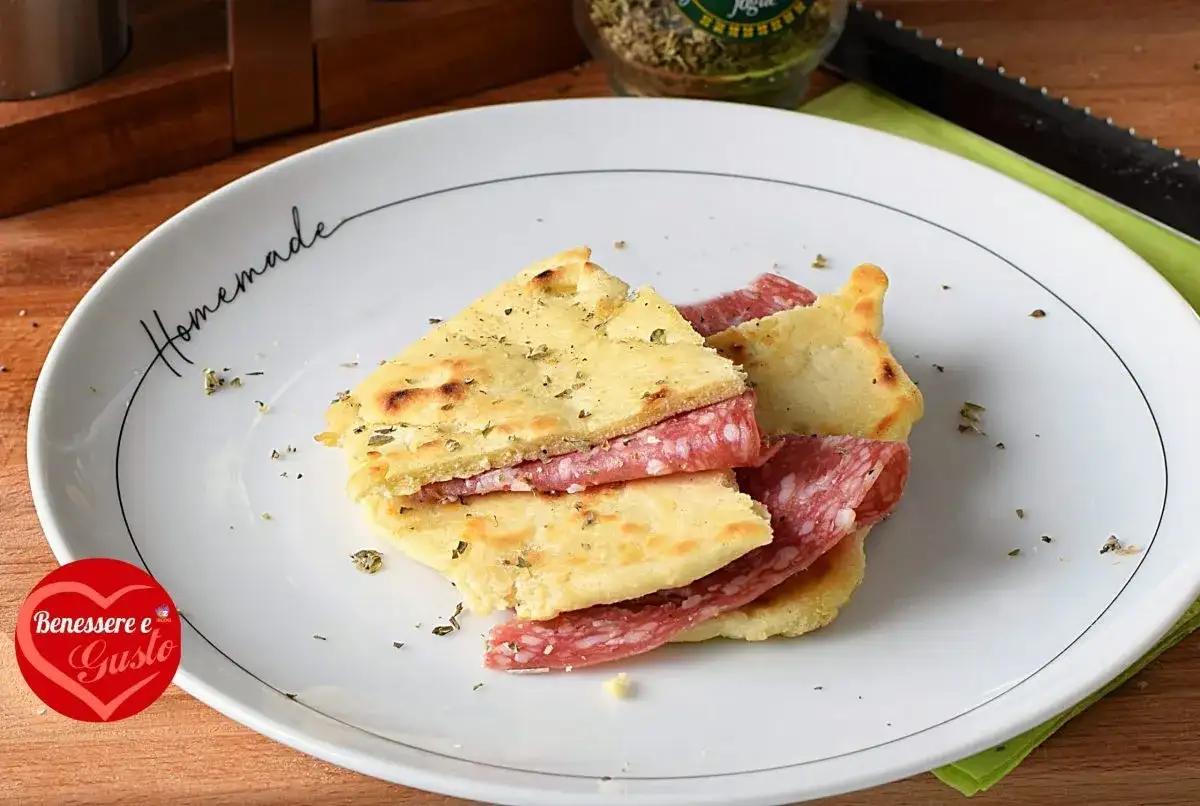 Pane senza lievito in padella e pizza pronta in mezz'ora